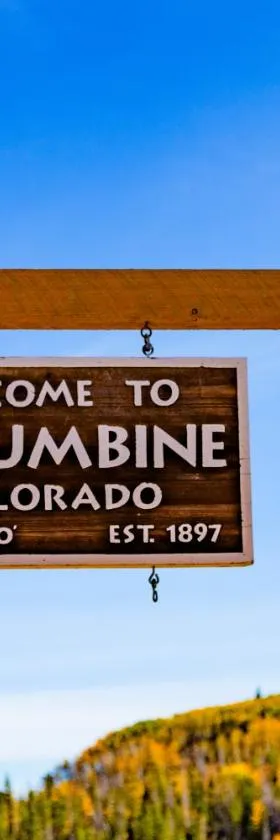 The Cabins at Historic Columbine，位于Clark的酒店