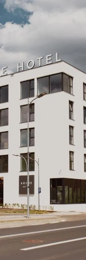 Arche Hotel Piła，位于皮拉的酒店