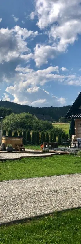 Bystry domek w Beskidach przy szlaku na Babią Górę，位于Bystra的酒店