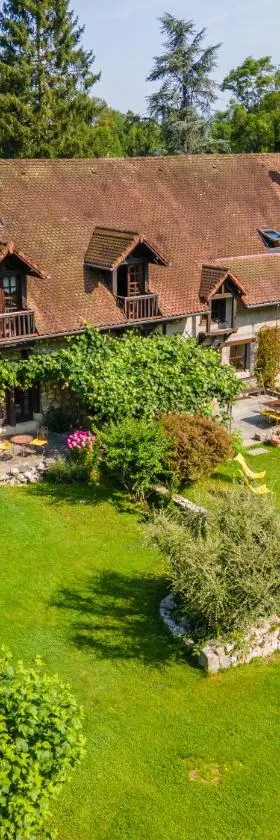 Maison d'hôtes La Bageatière - Lac d'Aiguebelette，位于Lepin-le-Lac的酒店
