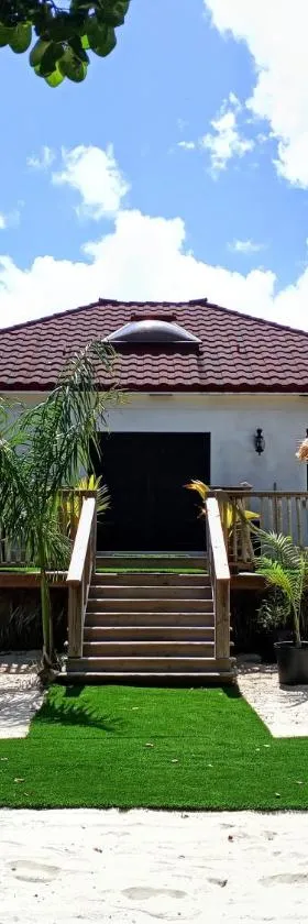 The Pilot House，位于罗克桑德的酒店