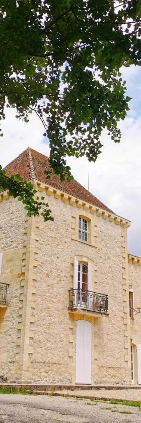 BORDEAUX Château Lafleur，位于Quinsac的酒店
