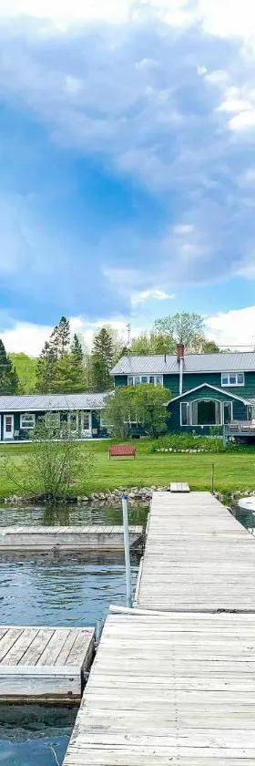 Rangeley Town & Lake，位于兰奇利的酒店