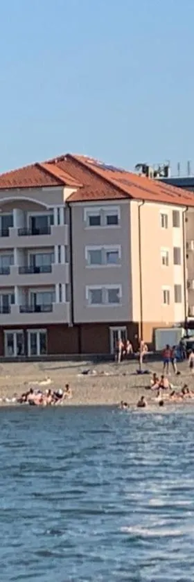 Danubiana Apartments 5，位于克拉多沃的酒店