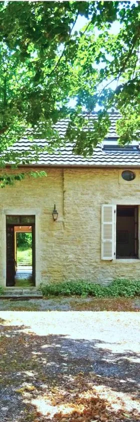 La Malinette B&B, calme et authenticité，位于Mâlain的酒店