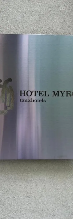 Hotel Myro，位于希洪的酒店