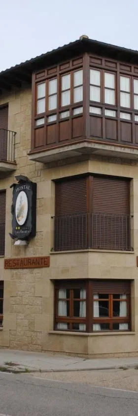 Hotel Rural La Corte de los Pinares，位于比努埃萨的酒店
