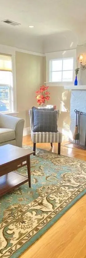 Lovely 3 bedroom house for 6 people Near SFO SF Bay Area Newly updated，位于圣布鲁诺的酒店