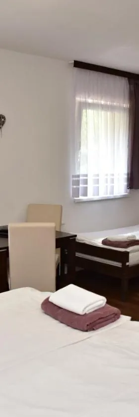 克布旅馆，位于Mikulov v Krušných Horách的酒店