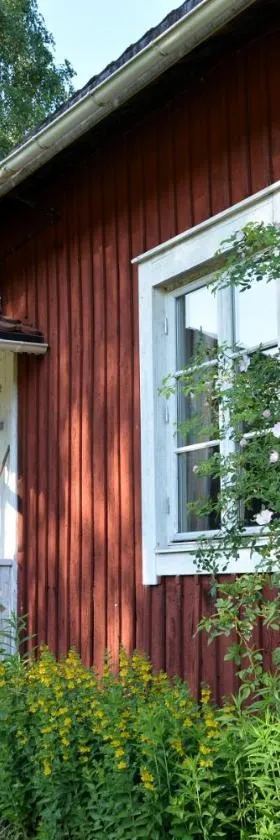 Lillstugan, södra Bergslagen，位于Surahammar的酒店