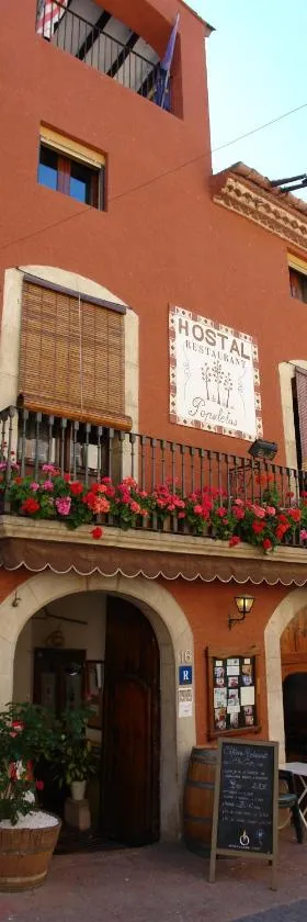 Hostal Populetus，位于Poboleda的酒店
