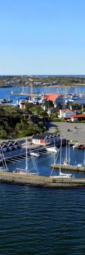 Nimbus Öckerö Boende，位于Öckerö的酒店