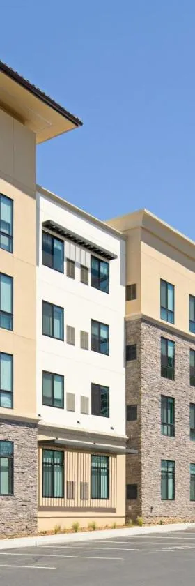 Holiday Inn Express & Suites - Valencia - Santa Clarita by IHG，位于瓦伦西亚的酒店