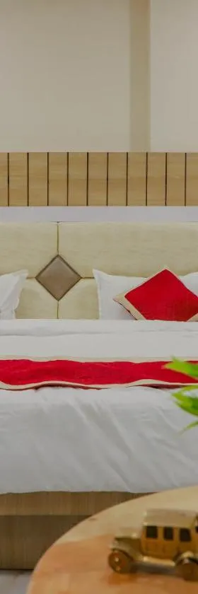 Komal Inn，位于布什格尔的酒店