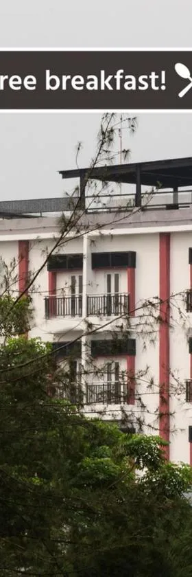 明古鲁爱玛瑞丝酒店，位于明古鲁省的酒店