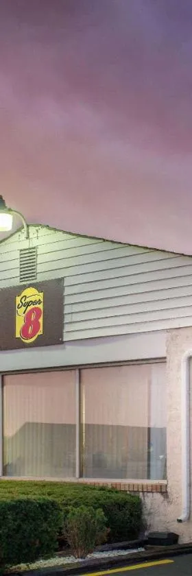 速8森特维尔里士满酒店，位于森特维尔的酒店