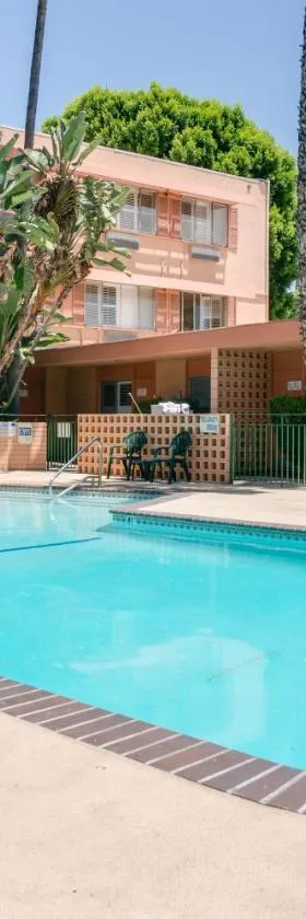 Saga Motor Hotel Pasadena，位于帕萨迪纳的酒店