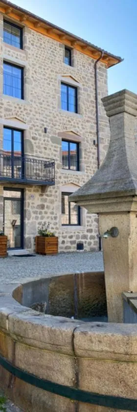 La Bâtisse du Velay，位于Saint-Didier-en-Velay的酒店