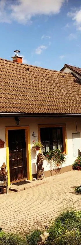 Ferienhaus Karin，位于Schönabrunn的酒店