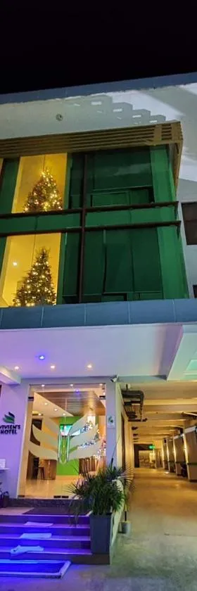 Vivien's Hotel，位于麦克坦的酒店