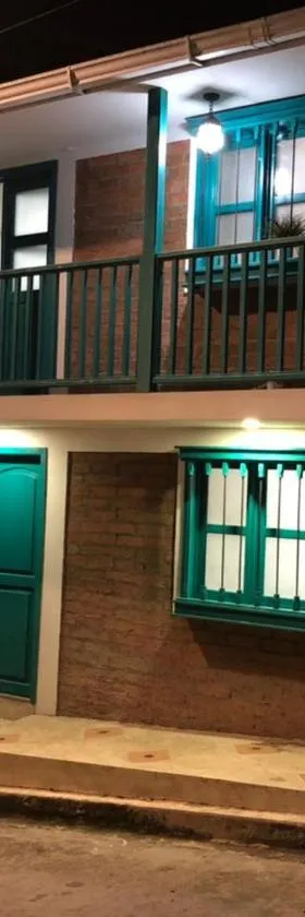 Hotel Casa Tita en Versalles Valle del Cauca，位于Quebradagrande的酒店