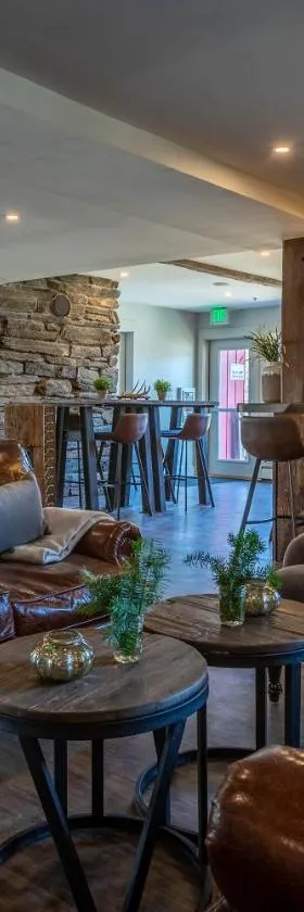Mountain Meadows Lodge，位于基灵顿的酒店