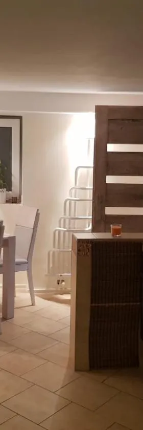 Noclegi Jaworzno，位于亚沃日诺的酒店