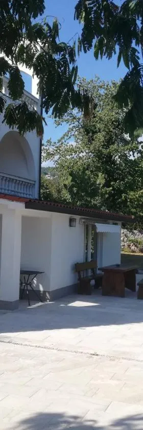 Apartman Nevia lka，位于欧普里克的酒店