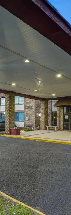Travelodge by Wyndham Vernon CT，位于Vernon的酒店