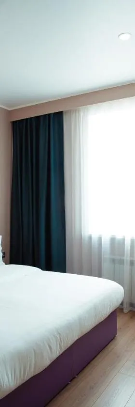City Hotel Shymkent，位于奇姆肯特的酒店