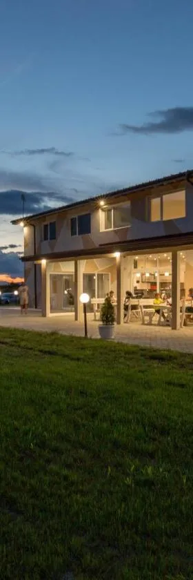 Hotel Sunrise，位于Kalekovets的酒店