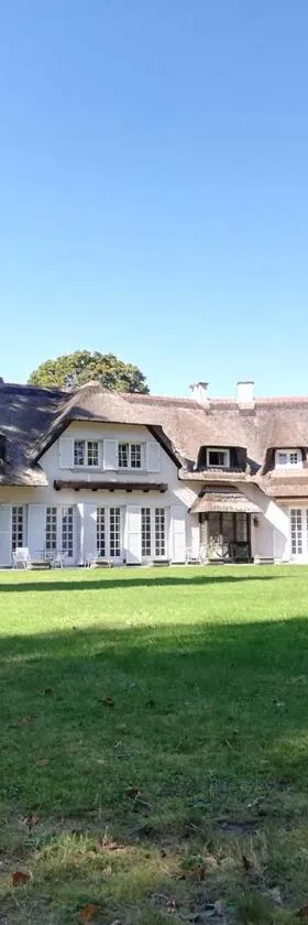 Villa Monceau Louvain la neuve，位于新鲁汶的酒店