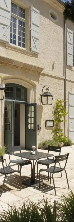 College des Doctrinaires，位于雷克图尔的酒店