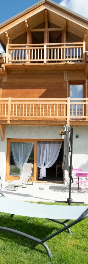 LE CHALET BAZAN，位于阿尔维厄的酒店
