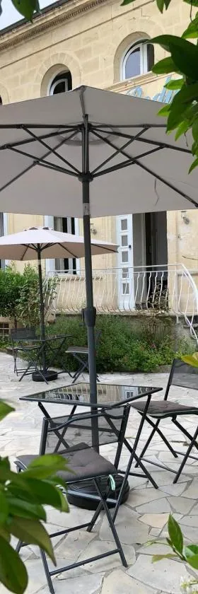 Le Rodin Bazas，位于巴扎斯的酒店