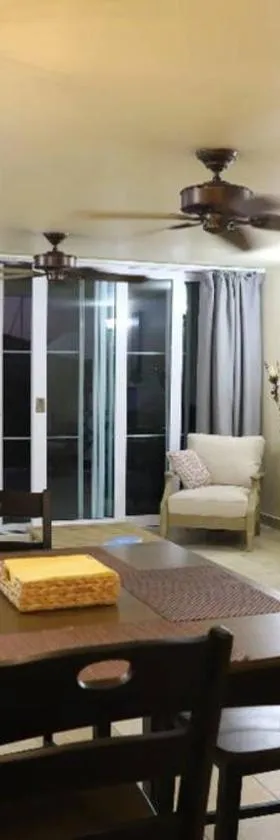 A Beautiful villa in a prime location of Jolly，位于Jolly Harbour的酒店