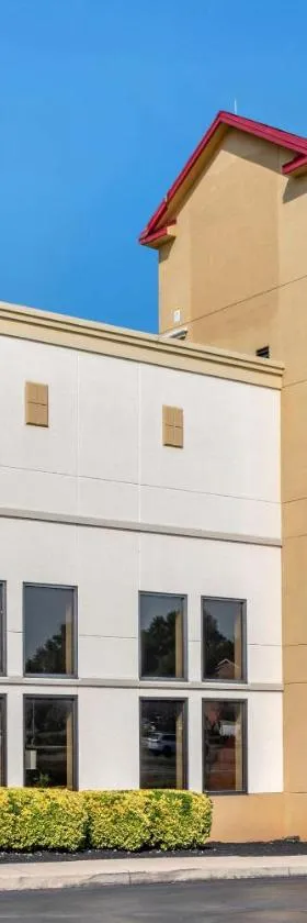 Comfort Suites Hagerstown，位于黑格斯敦的酒店