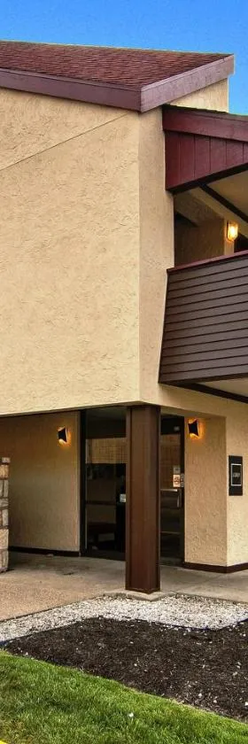 Red Roof Inn Charleston - Kanawha City, WV，位于查尔斯顿的酒店