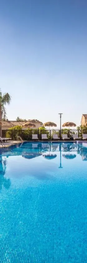 Barceló la Nucía Hills，位于拉努西亚的酒店