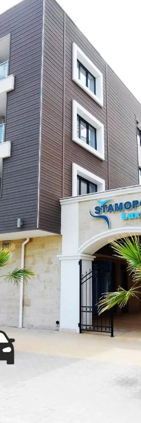 APART-HOTEL Stamopolu Lux с изглед към морето，位于普里莫尔斯科的酒店