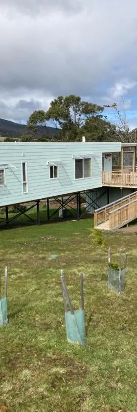 Bruny Ocean Cottage，位于Alonnah的酒店