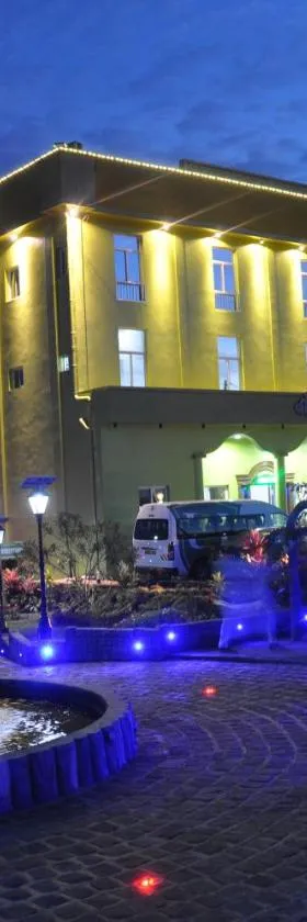United Hotel，位于Mbankomo的酒店
