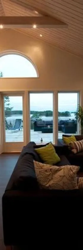 Svinö Waterfront Villa，位于Lumparland的酒店