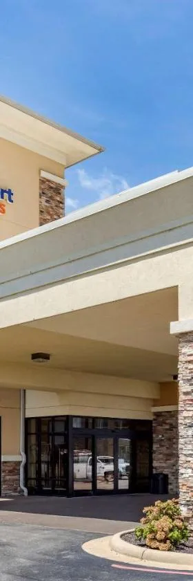 Comfort Suites Jonesboro University Area，位于琼斯伯勒的酒店