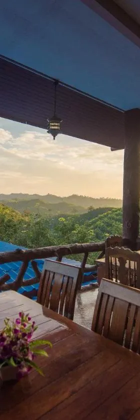 Mountain View House，位于桑卡武里的酒店