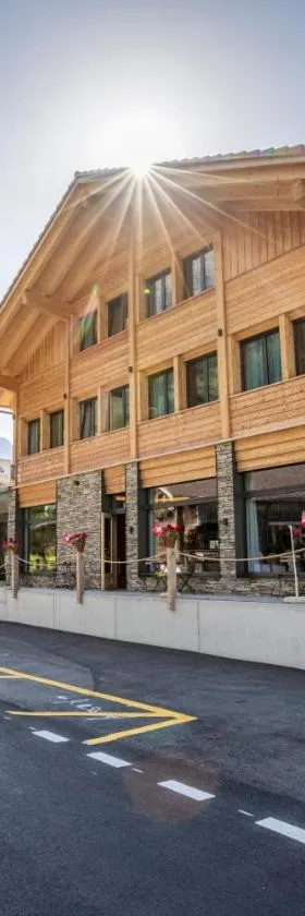 Gadmer Lodge - dein Zuhause in den Bergen，位于Gadmen的酒店