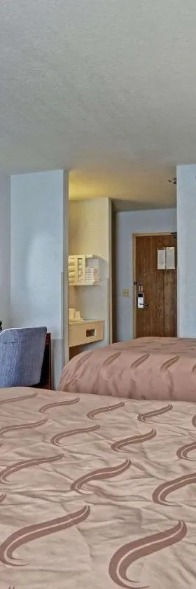 Quality Inn Pierre-Fort Pierre，位于皮埃尔的酒店