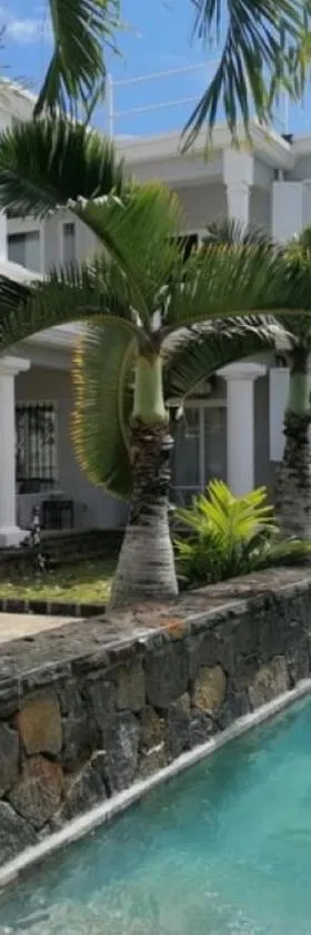 Luxury Villa L'ile Maurice，位于康隆尼角的酒店