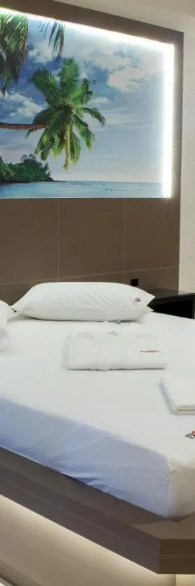 motel exótic，位于São João do Sul的酒店