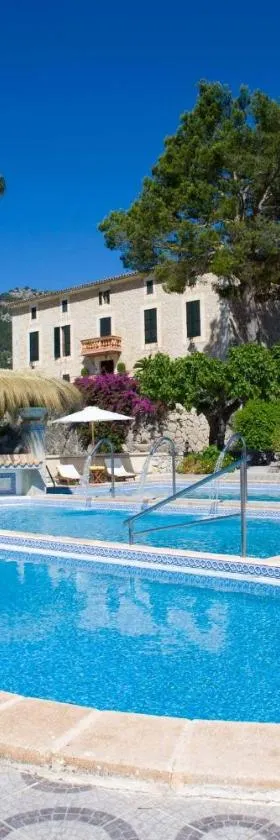 Monnaber Nou Finca Hotel & Spa，位于坎帕内特的酒店